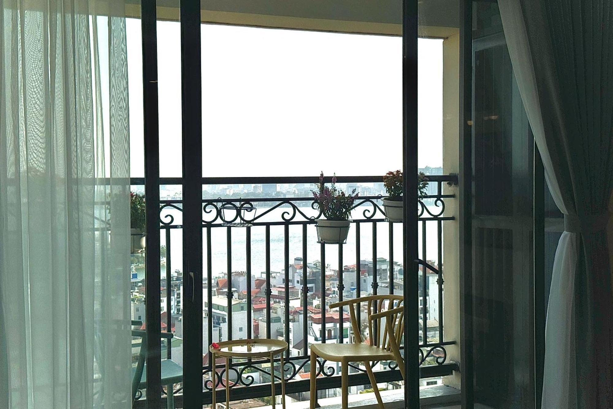 D'Leroi Soleil - Westlake Suite & Apartment Hanoi Exterior foto